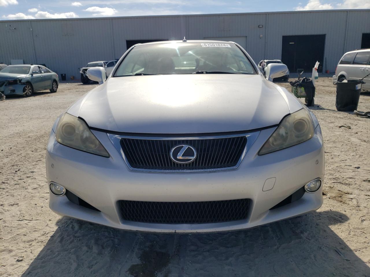 2010 Lexus IS - Image 5