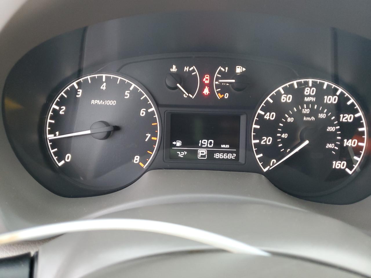 2014 Nissan Sentra - Image 9