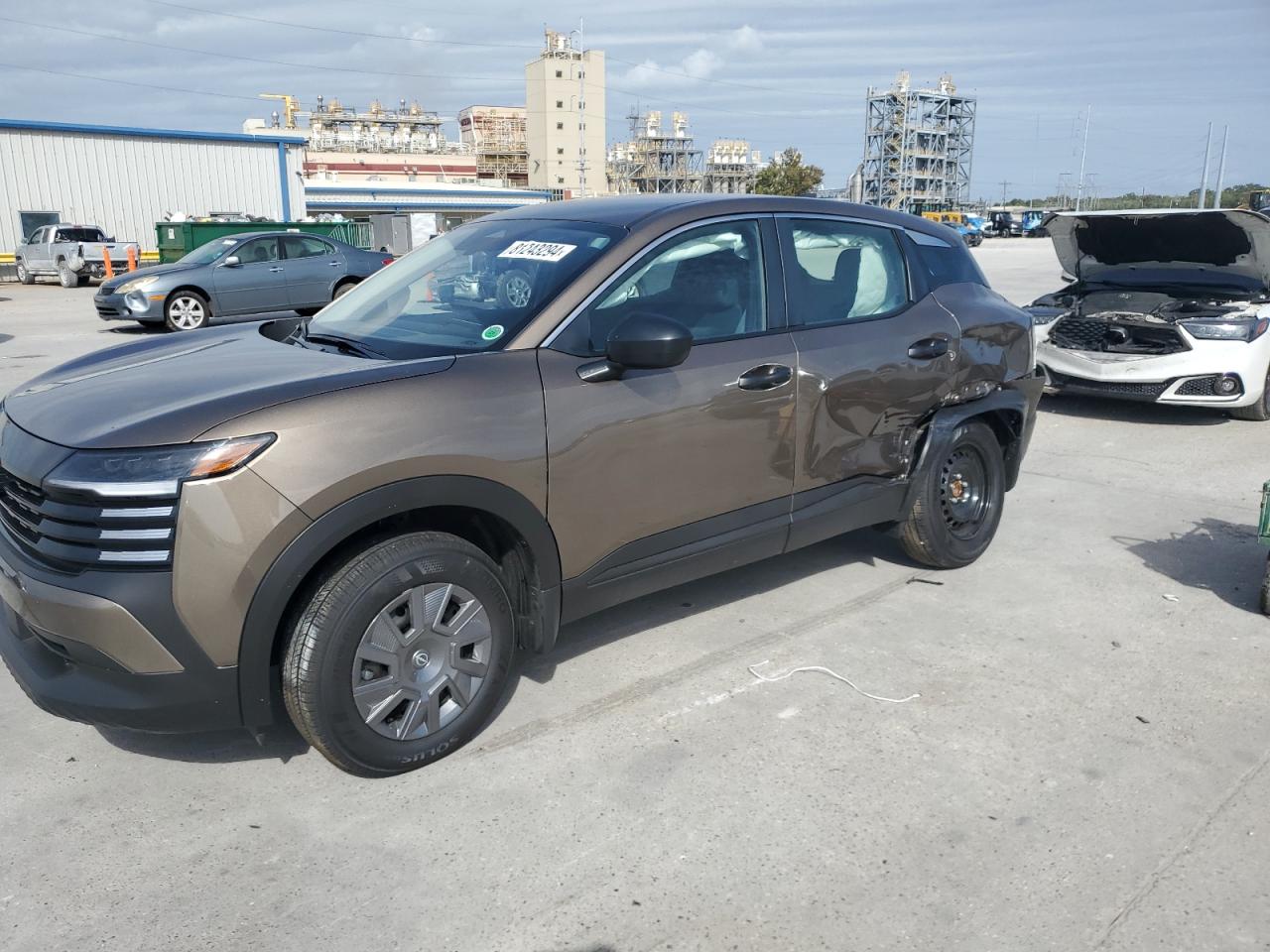 2025 NISSAN KICKS