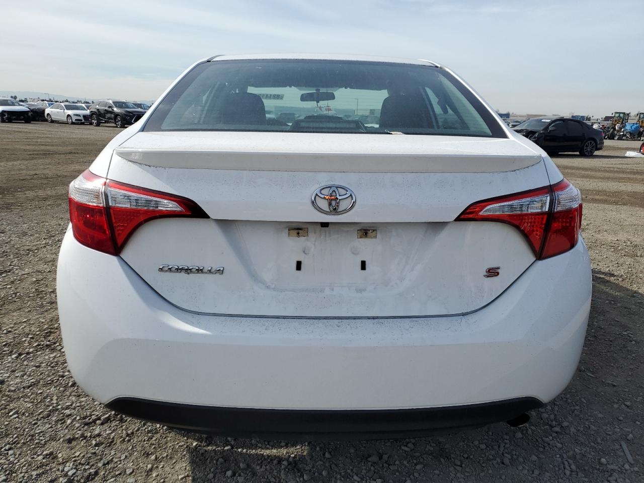 VIN 5YFBURHEXFP359646 2015 TOYOTA COROLLA no.6