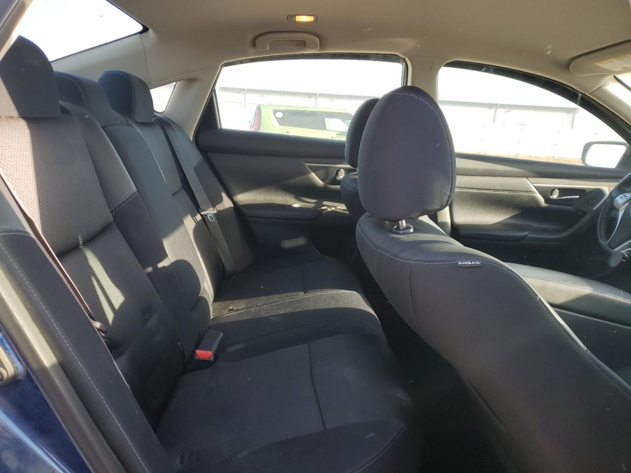2018 Nissan Altima - Image 10