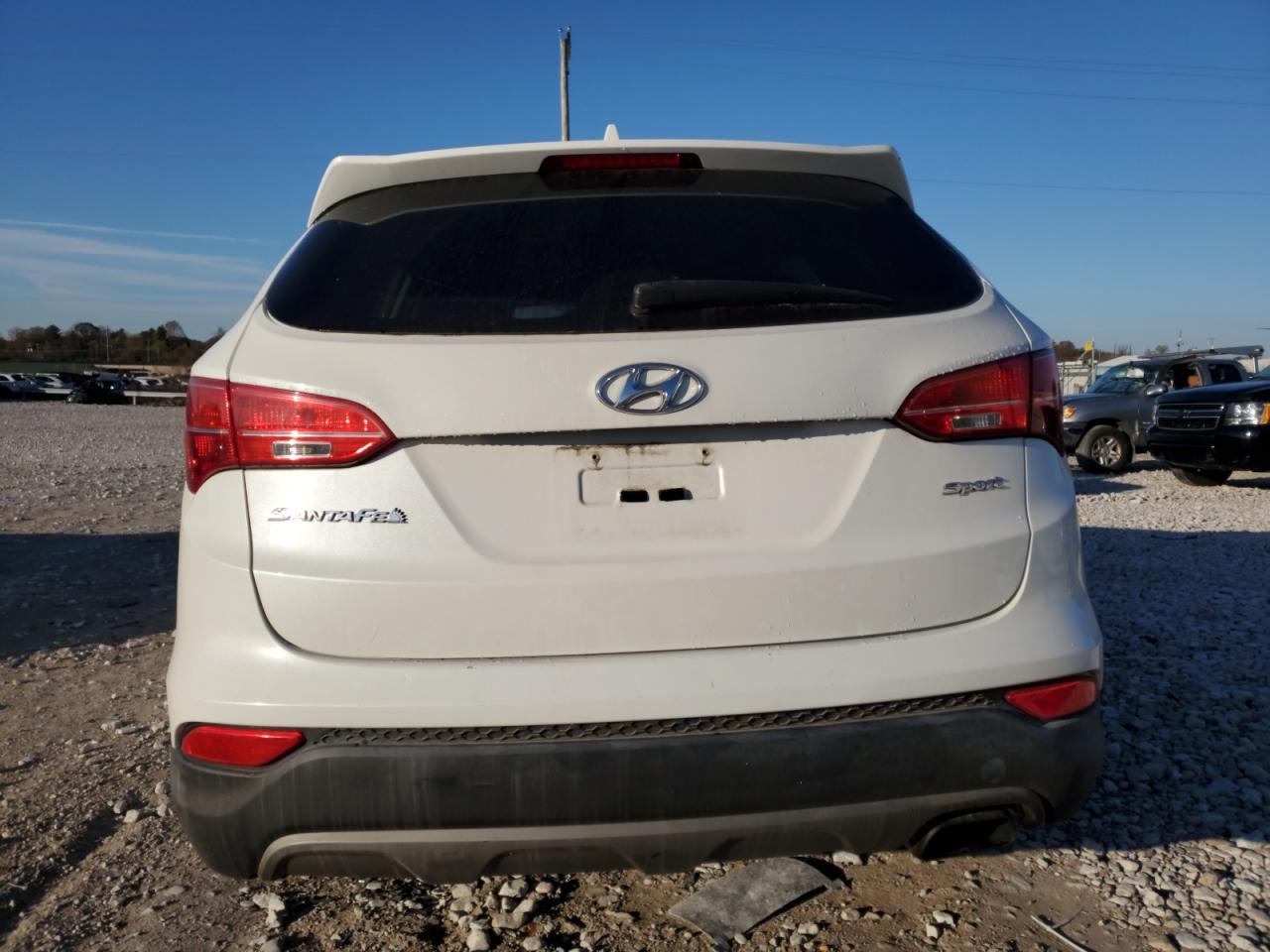 2015 Hyundai Santa Fe - Image 6