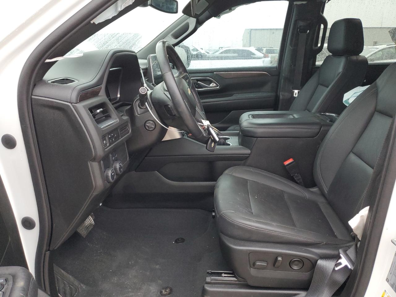 2023 Chevrolet Suburban - Image 7
