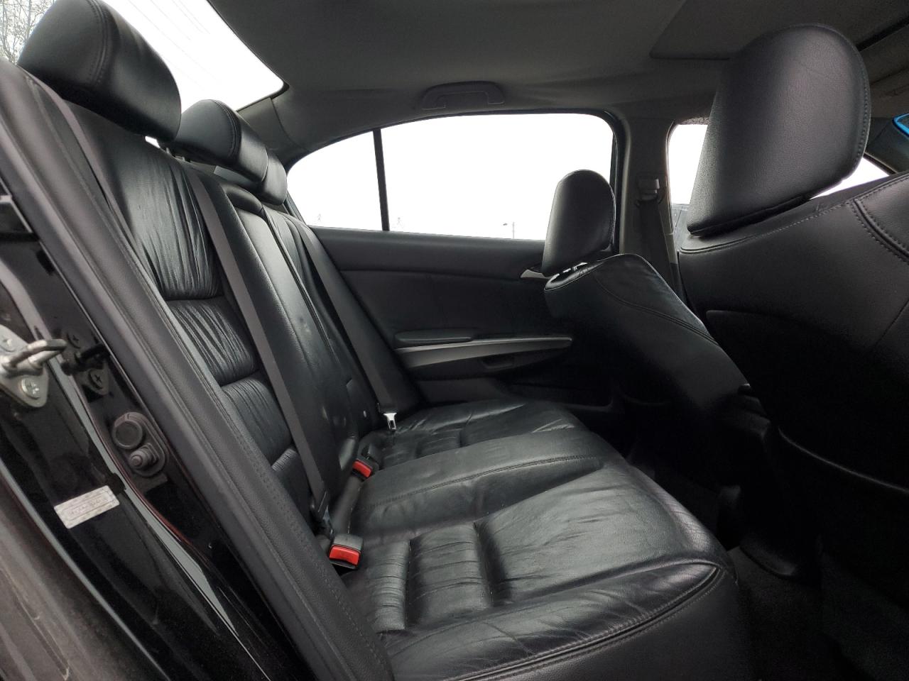 2008 Honda Accord - Image 10