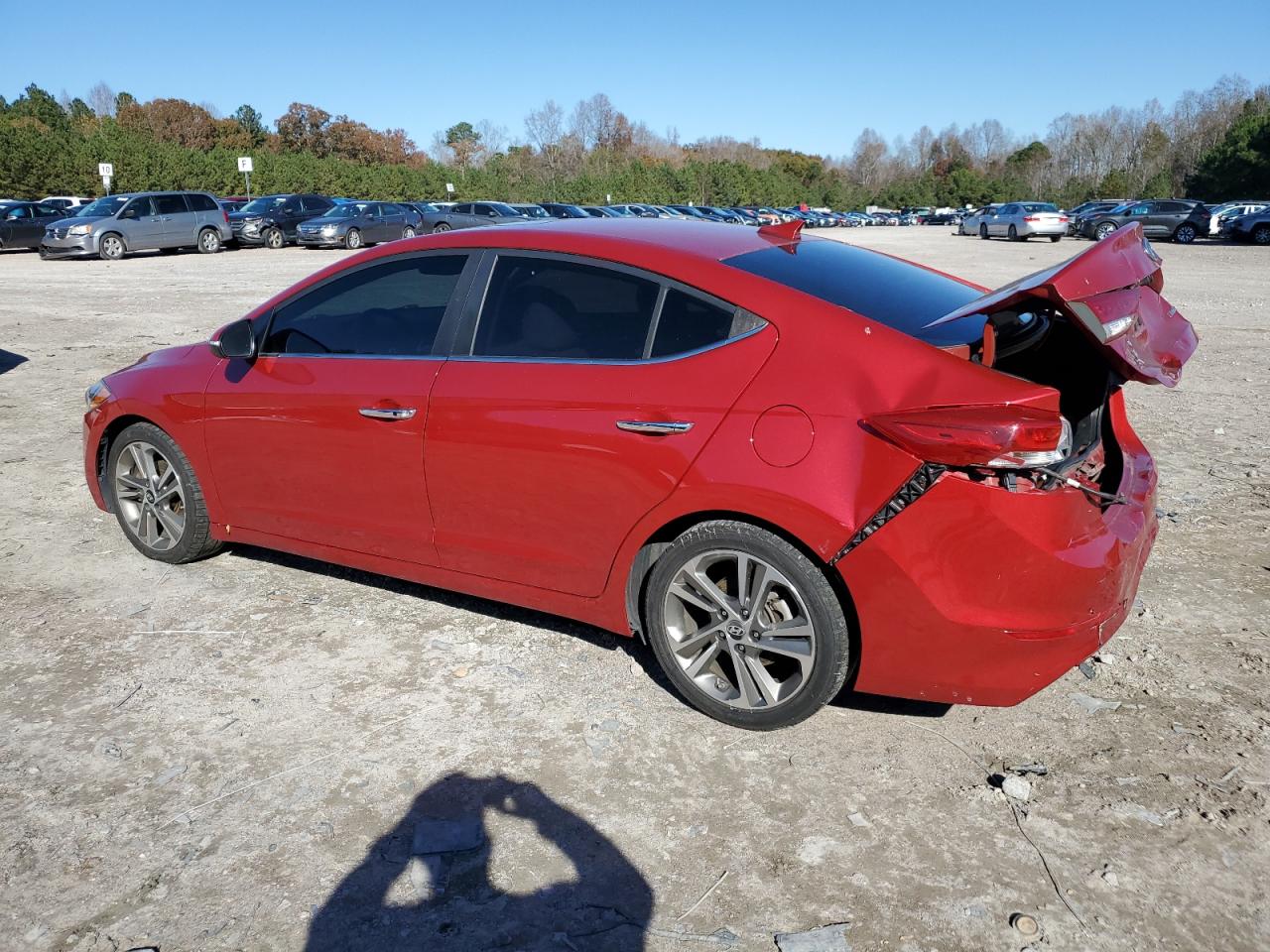 2017 Hyundai Elantra - Image 2