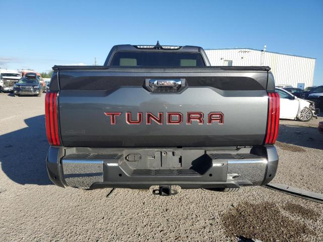  TOYOTA TUNDRA 2022 Szary