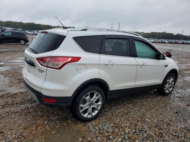  FORD ESCAPE 2016 Белый