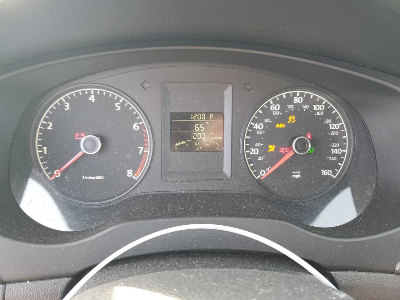 2014 Volkswagen Jetta - Image 9