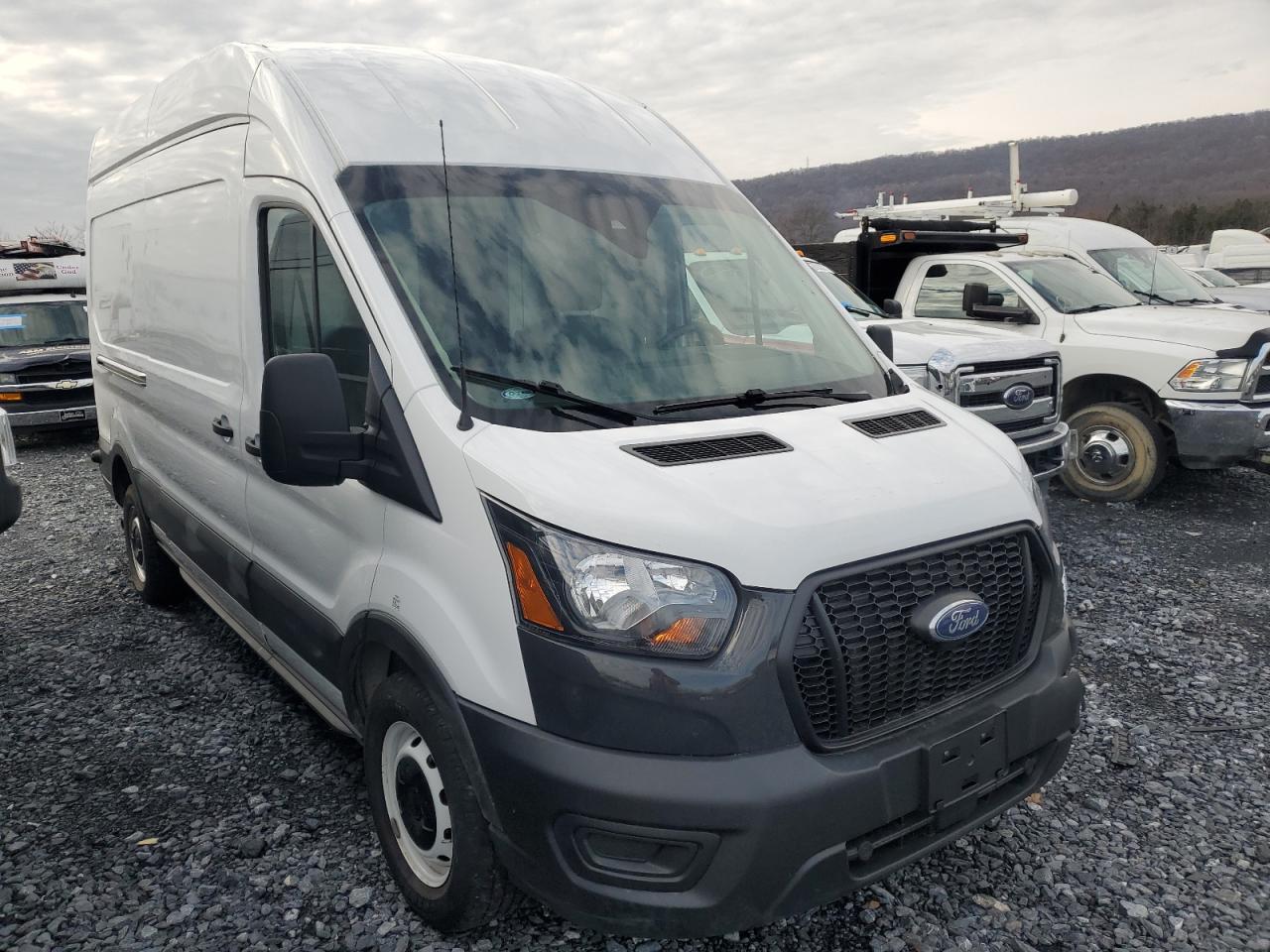 2022 Ford Transit - Image 4