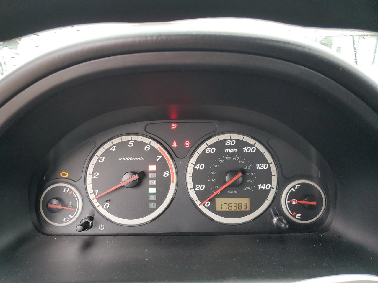2005 Honda CR-V - Image 9