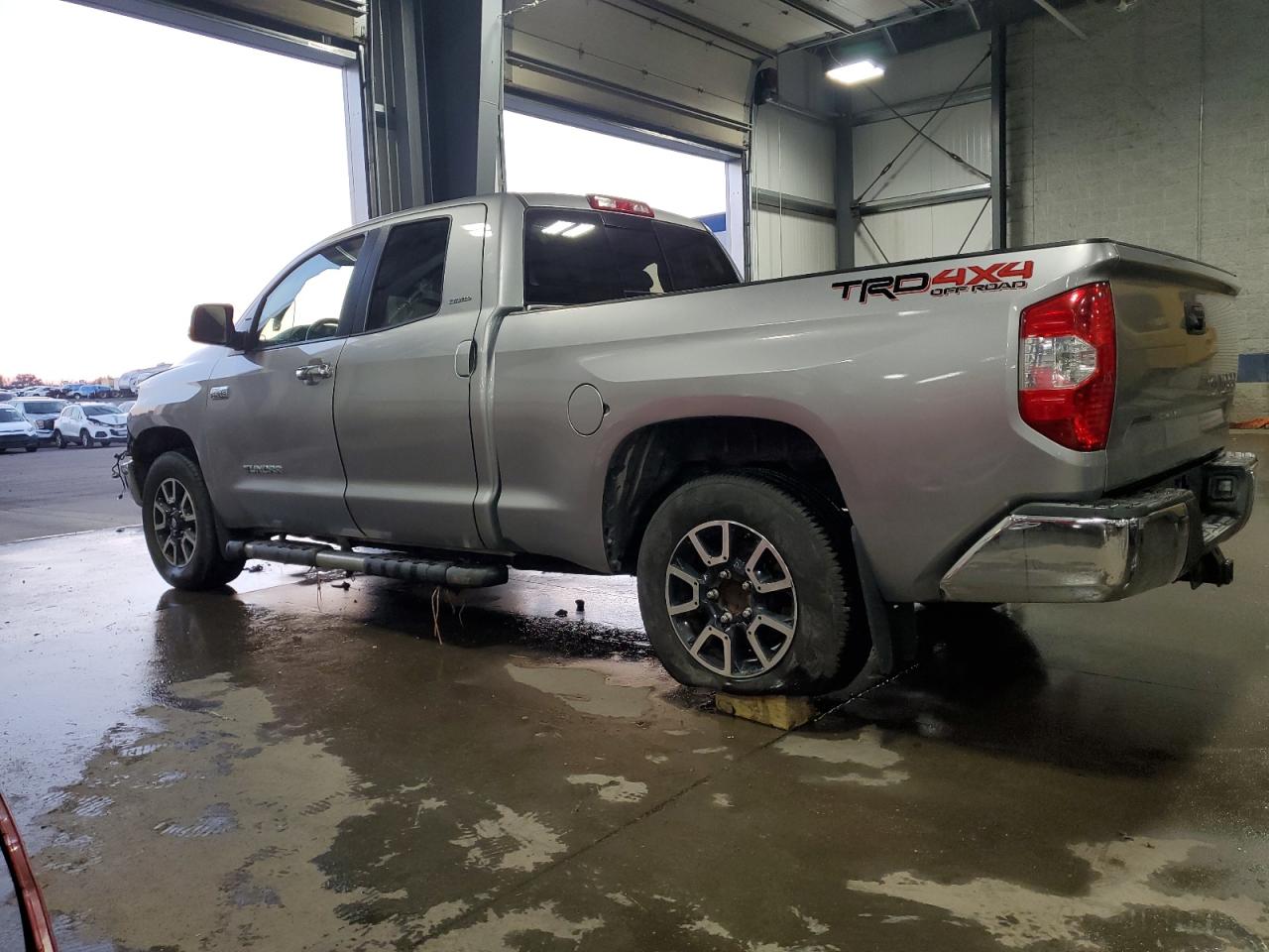 2018 Toyota Tundra - Image 2