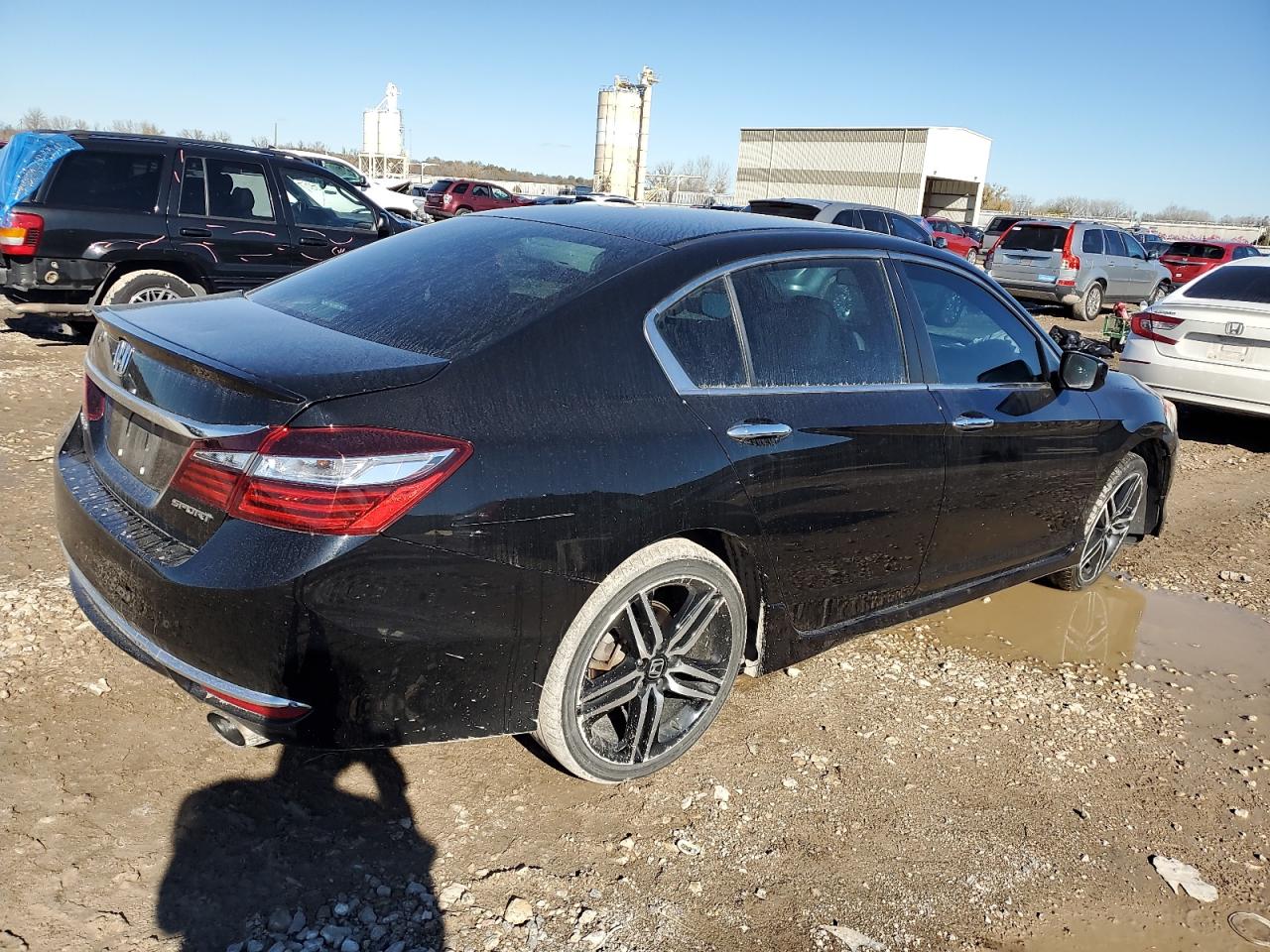 VIN 1HGCR2F53GA034408 2016 HONDA ACCORD no.3