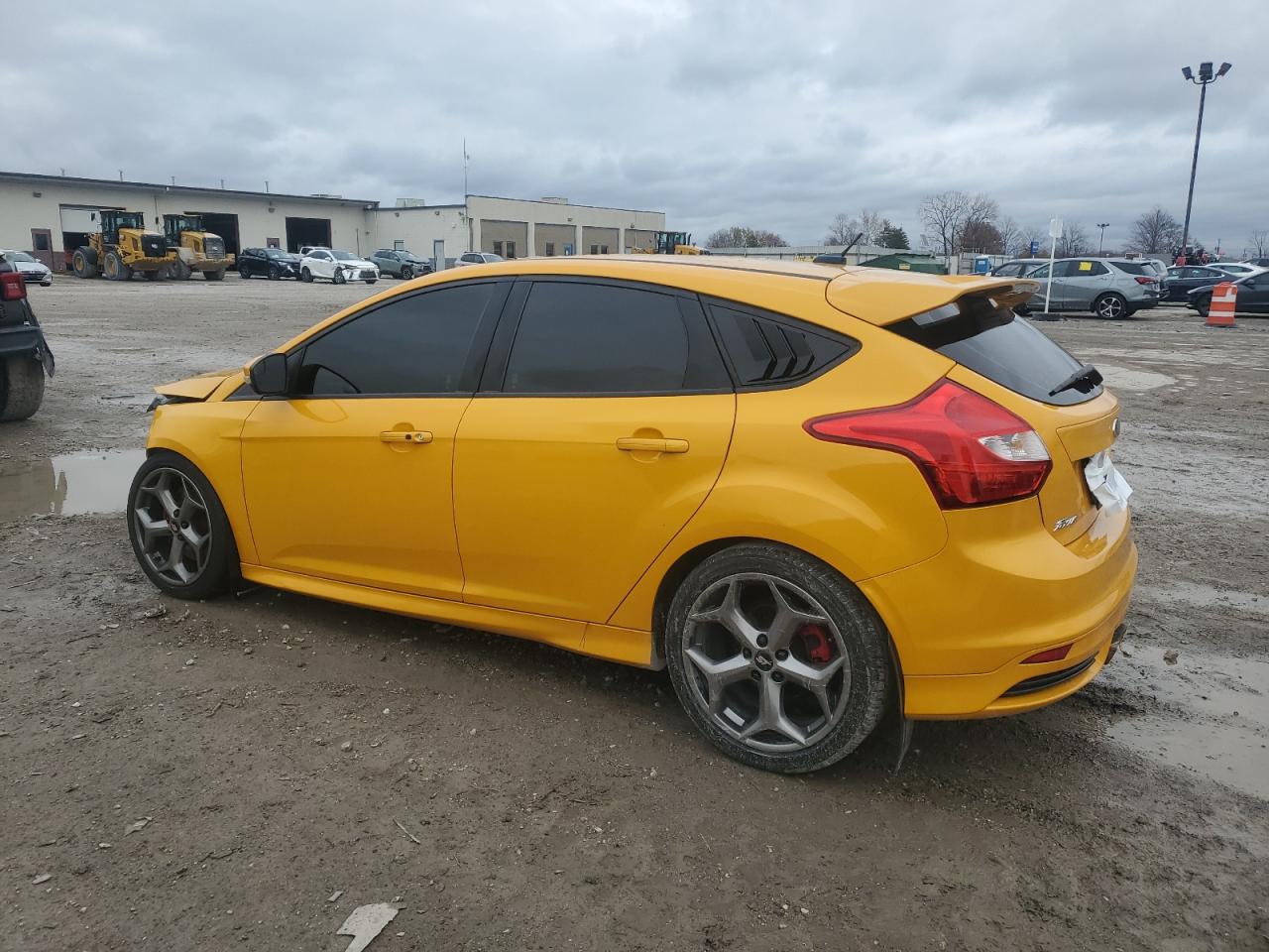 VIN 1FADP3L91EL289460 2014 FORD FOCUS no.2