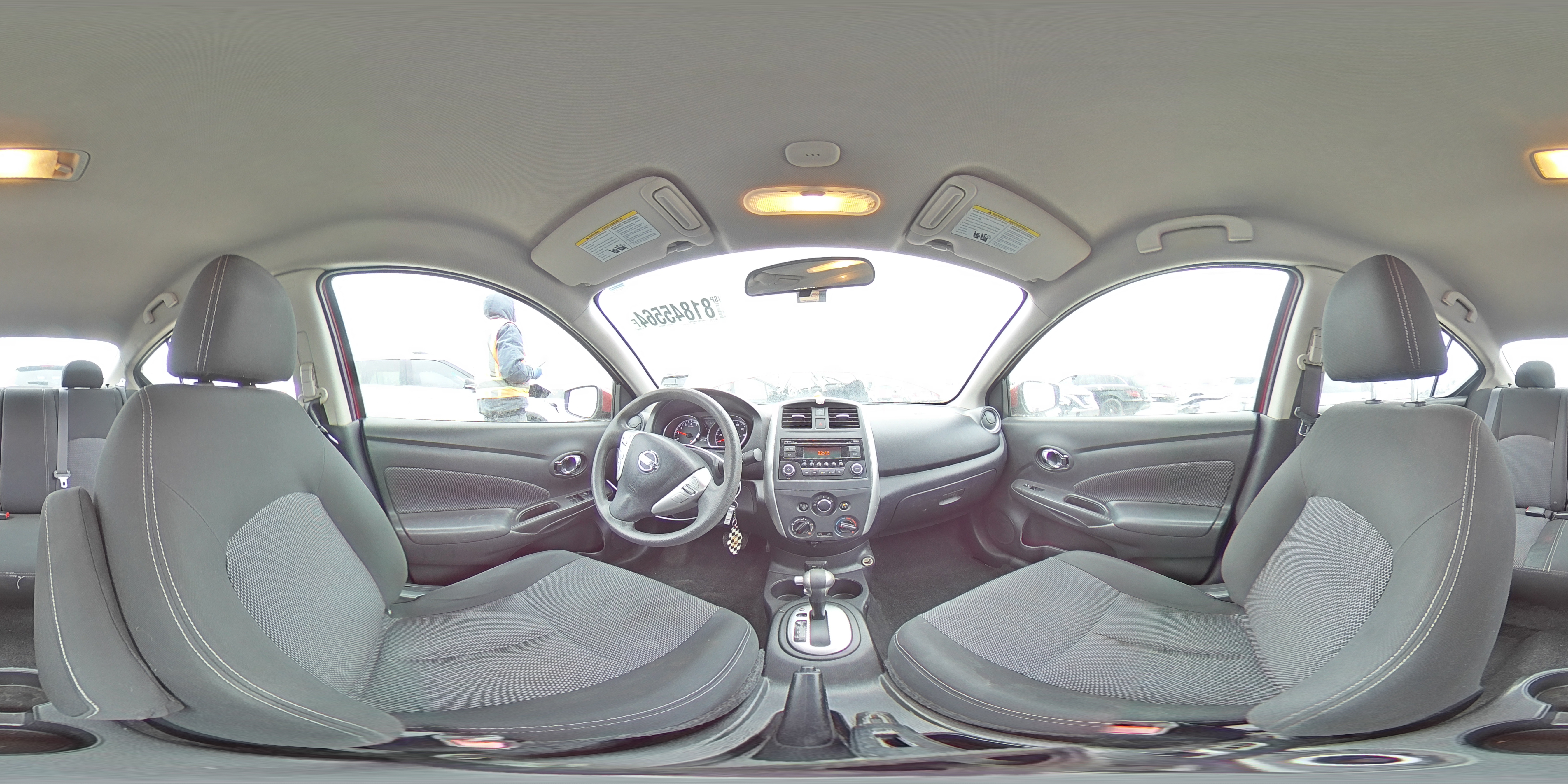 2018 Nissan Versa - Image 13