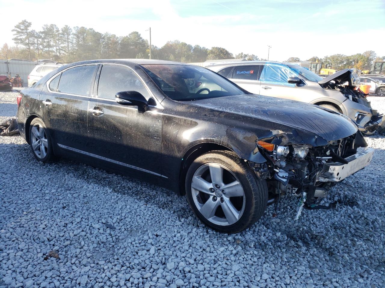 2011 Lexus LS - Image 4