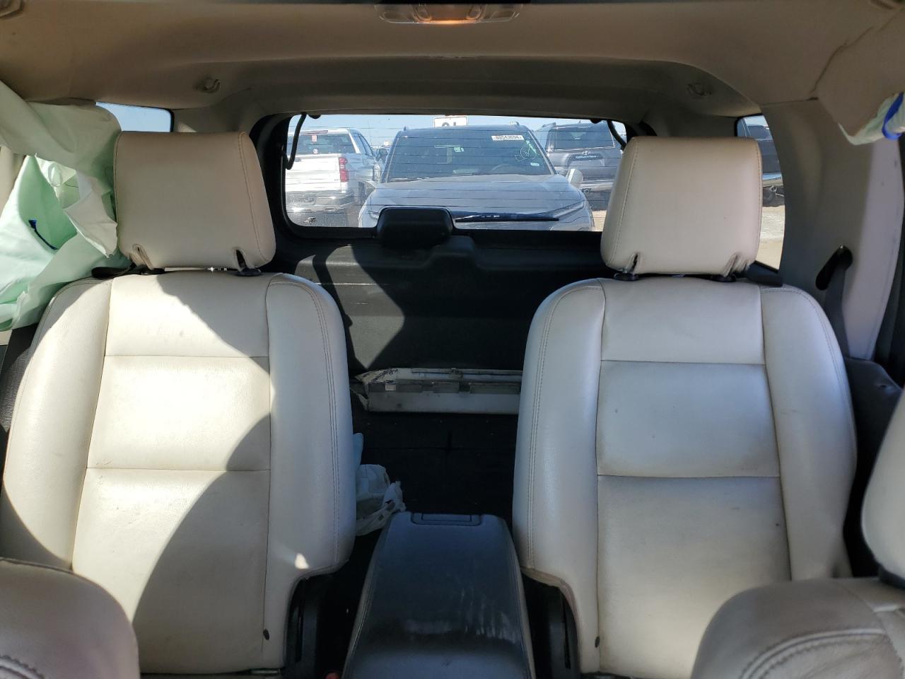 2009 Mercury Mountaineer - Image 10