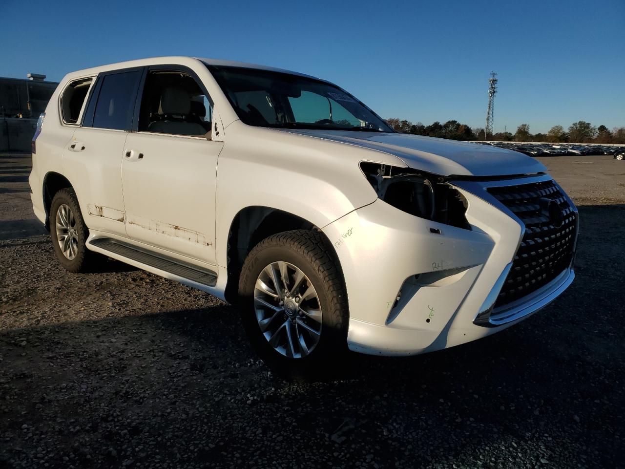 2018 Lexus GX - Image 4
