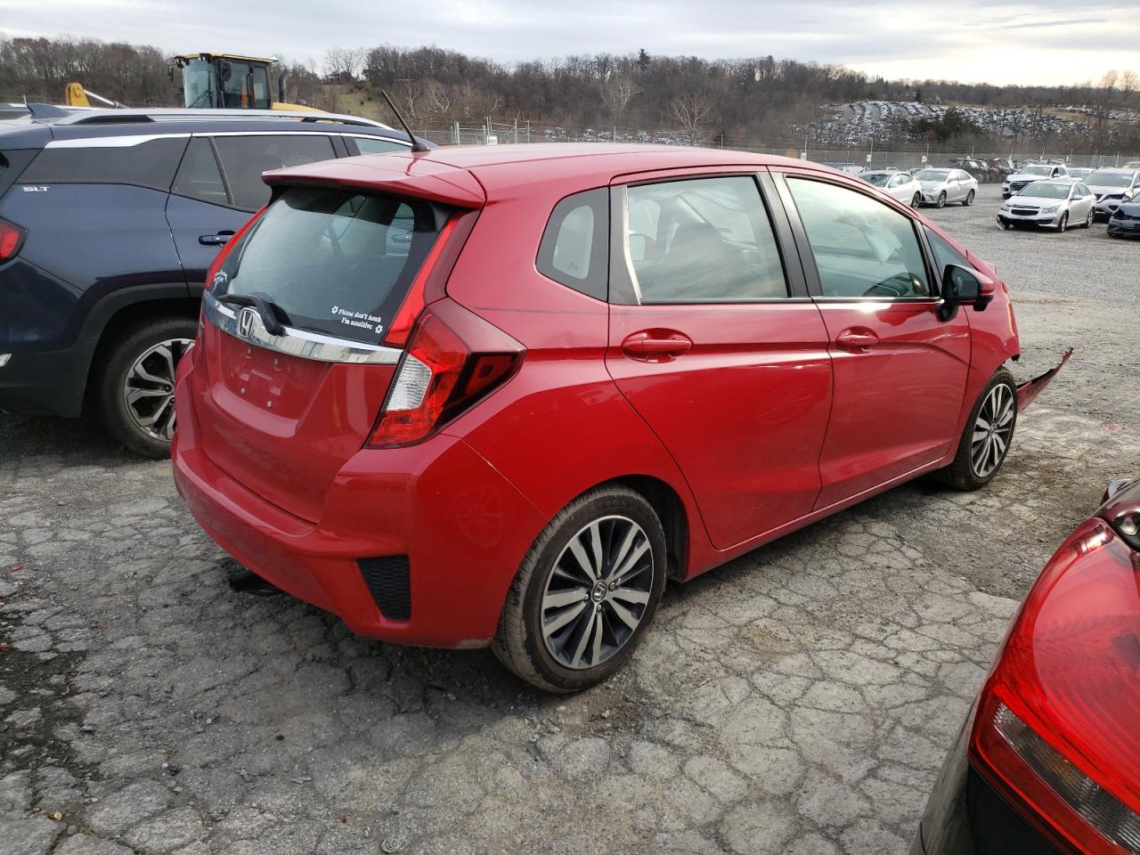 VIN 3HGGK5H88FM752326 2015 HONDA FIT no.3