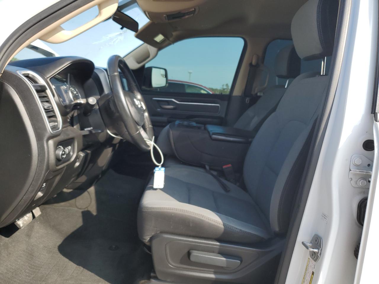 2019 RAM 1500 - Image 7