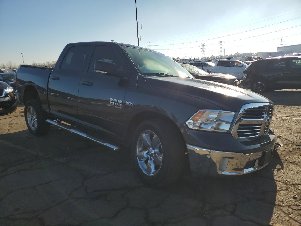 2019 RAM 1500 - Image 4