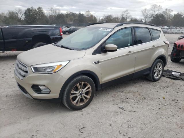  FORD ESCAPE 2018 Золотой