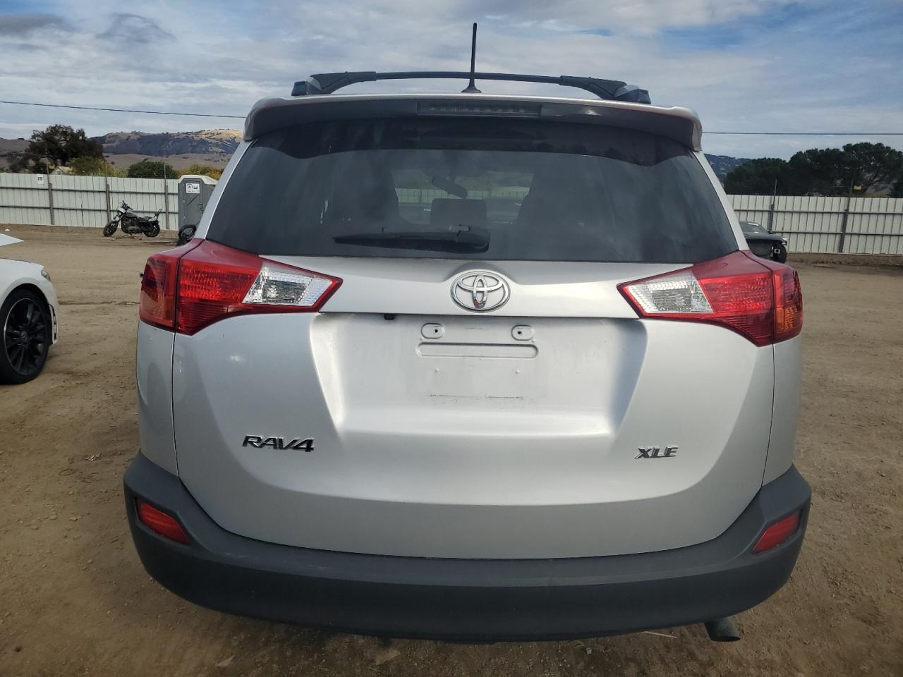 2015 Toyota Rav4 Xle VIN: JTMWFREV4FD056218 Lot: 80867314