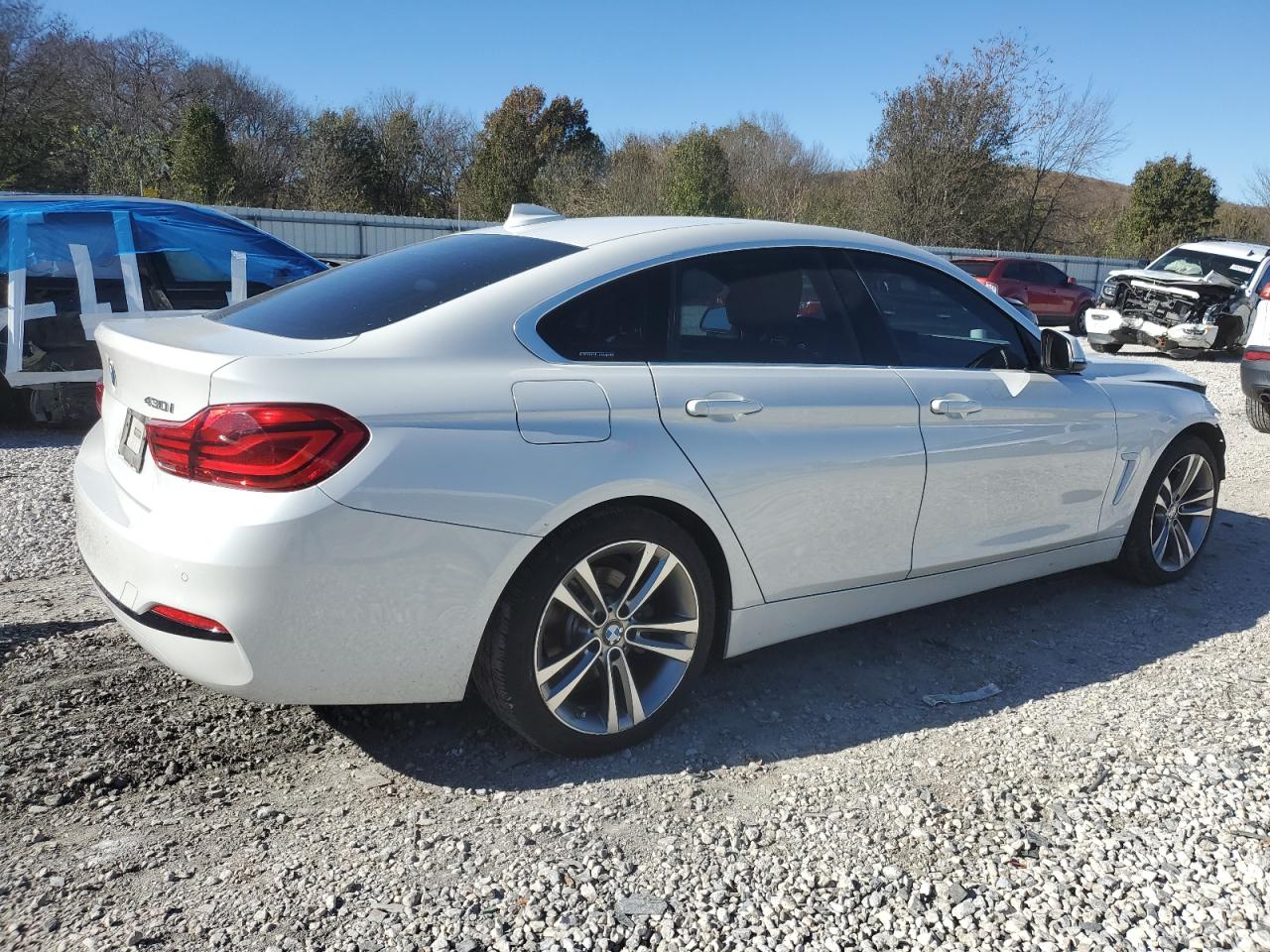 VIN WBA4J1C52KBM17605 2019 BMW 4 SERIES no.3