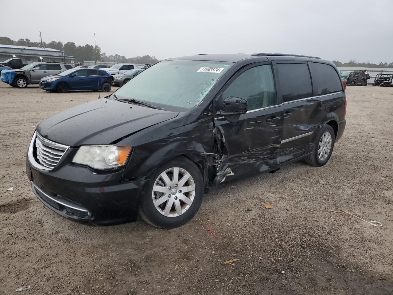 2014 Chrysler Town & Country - Image 1