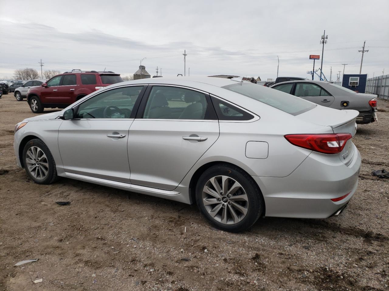 2015 Hyundai Sonata - Image 2