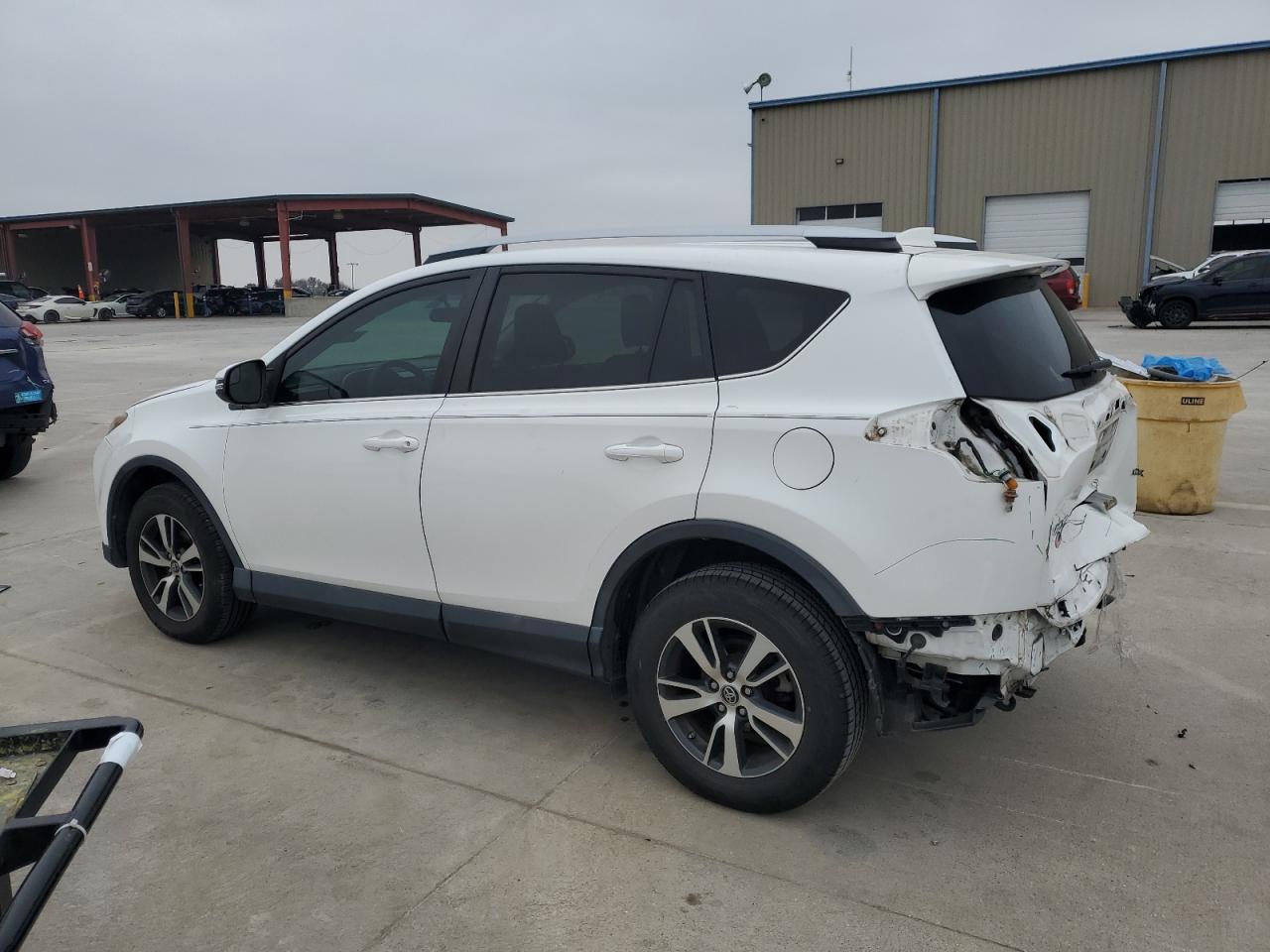 VIN 2T3WFREV4GW295000 2016 TOYOTA RAV4 no.2