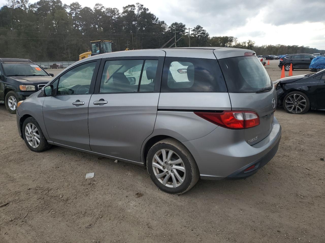 2012 Mazda 5 - Image 2