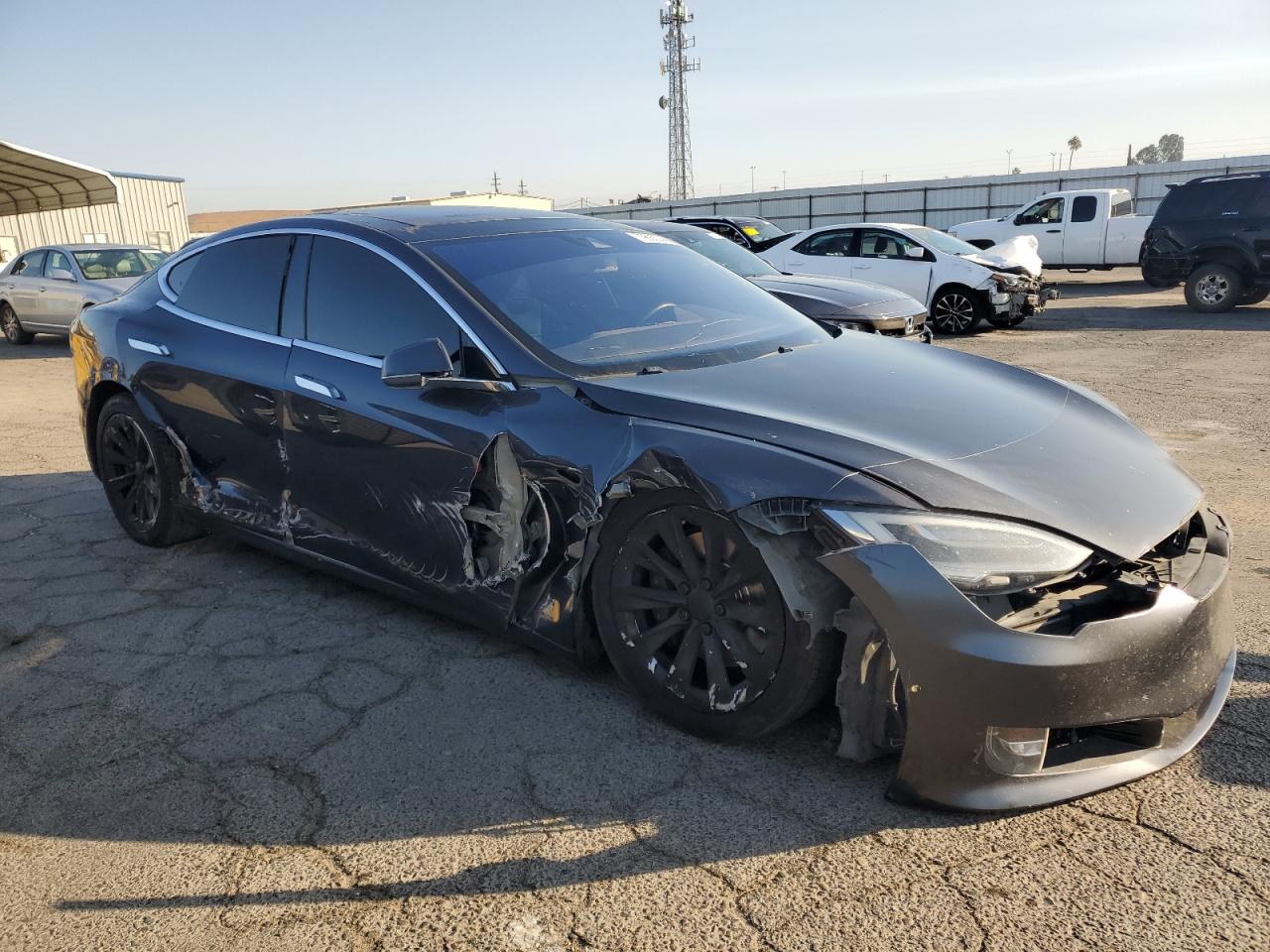 VIN 5YJSA1E28GF139360 2016 TESLA MODEL S no.4