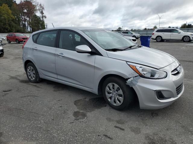 Hatchbacks HYUNDAI ACCENT 2017 Srebrny