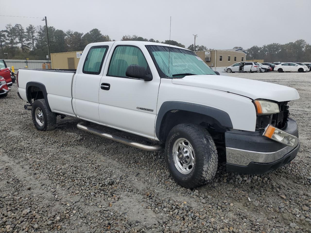 2006 Chevrolet Silverado - Image 4
