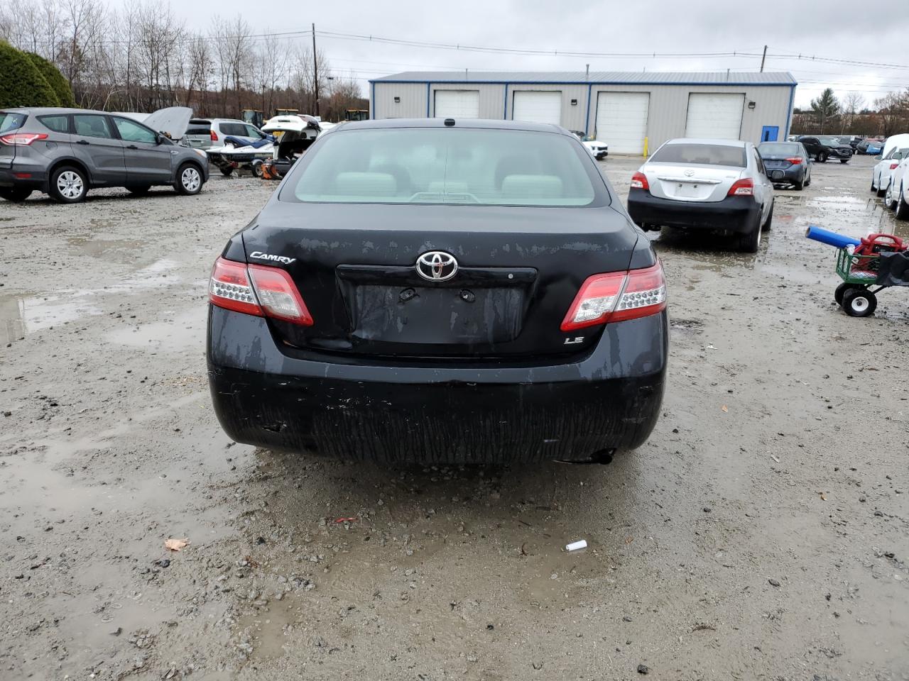 2011 Toyota Camry Base VIN: 4T1BF3EK8BU726456 Lot: 81786454