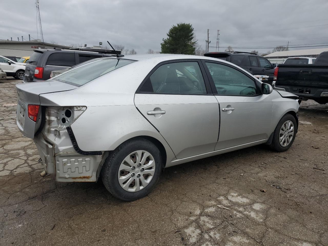 2013 Kia Forte - Image 3