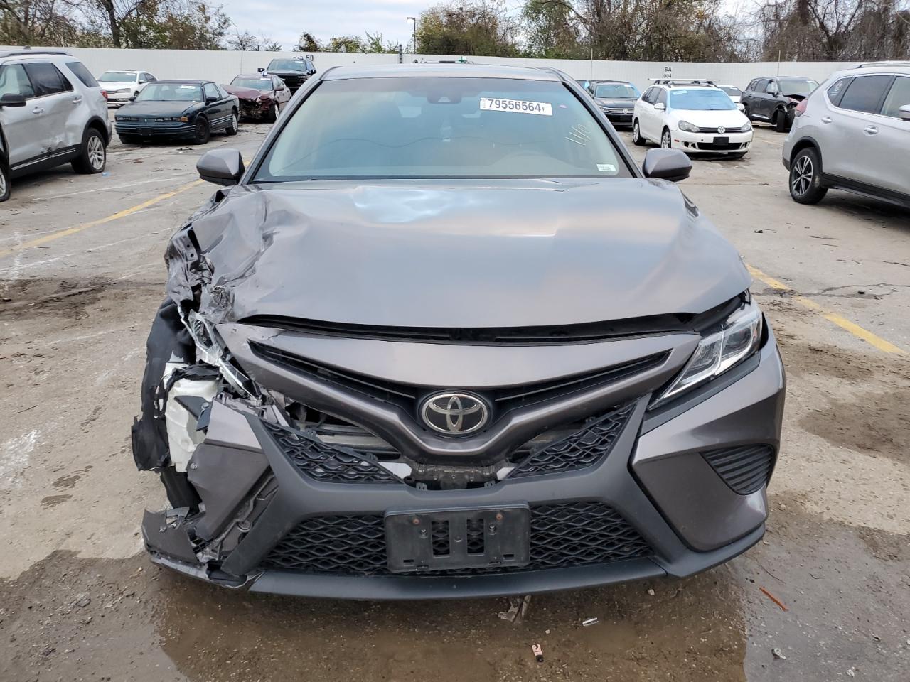 VIN 4T1B11HK5JU543450 2018 TOYOTA CAMRY no.5