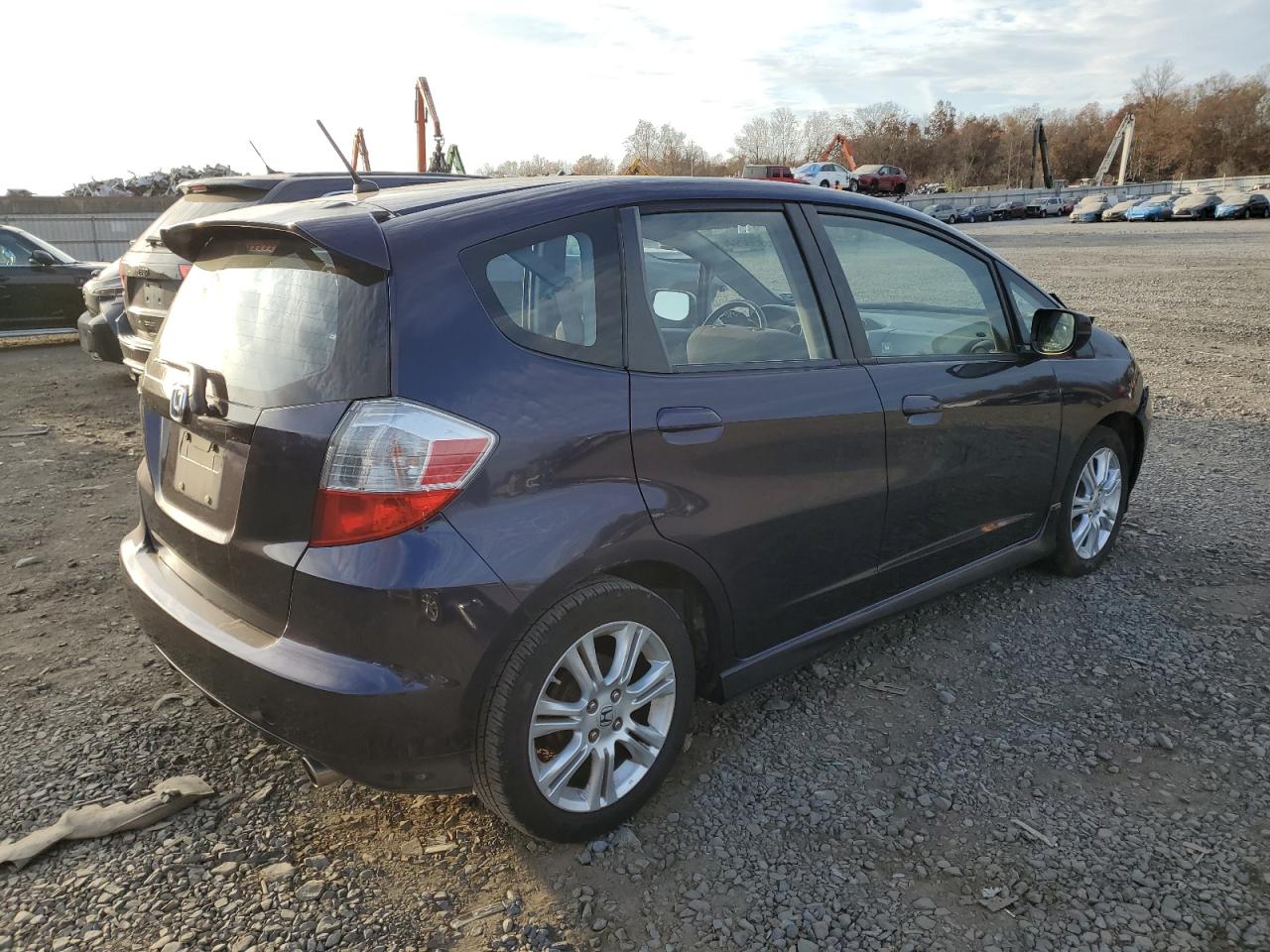 2009 Honda Fit - Image 3