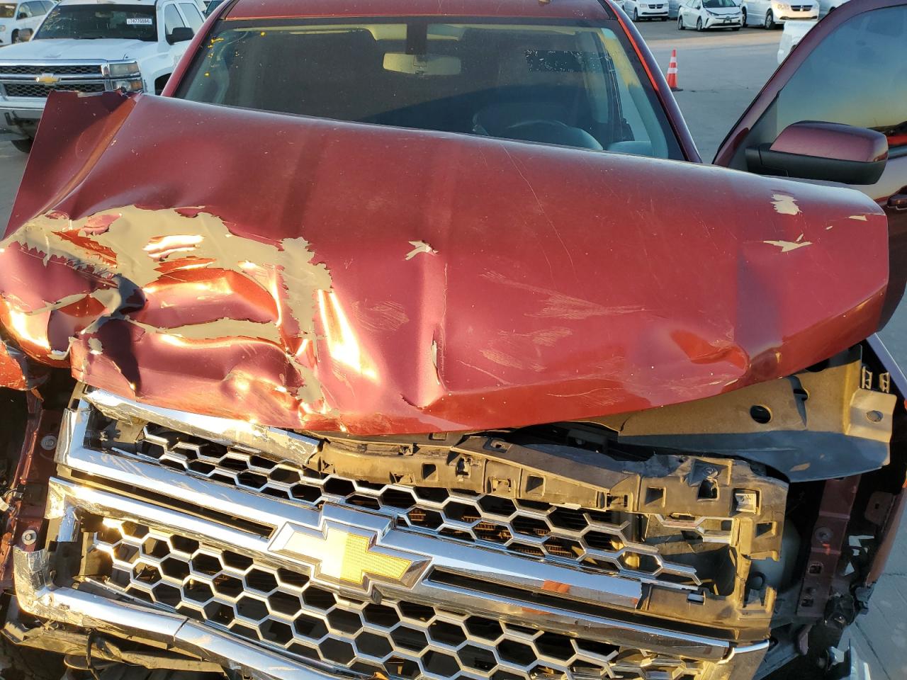 2014 Chevrolet Silverado - Image 11