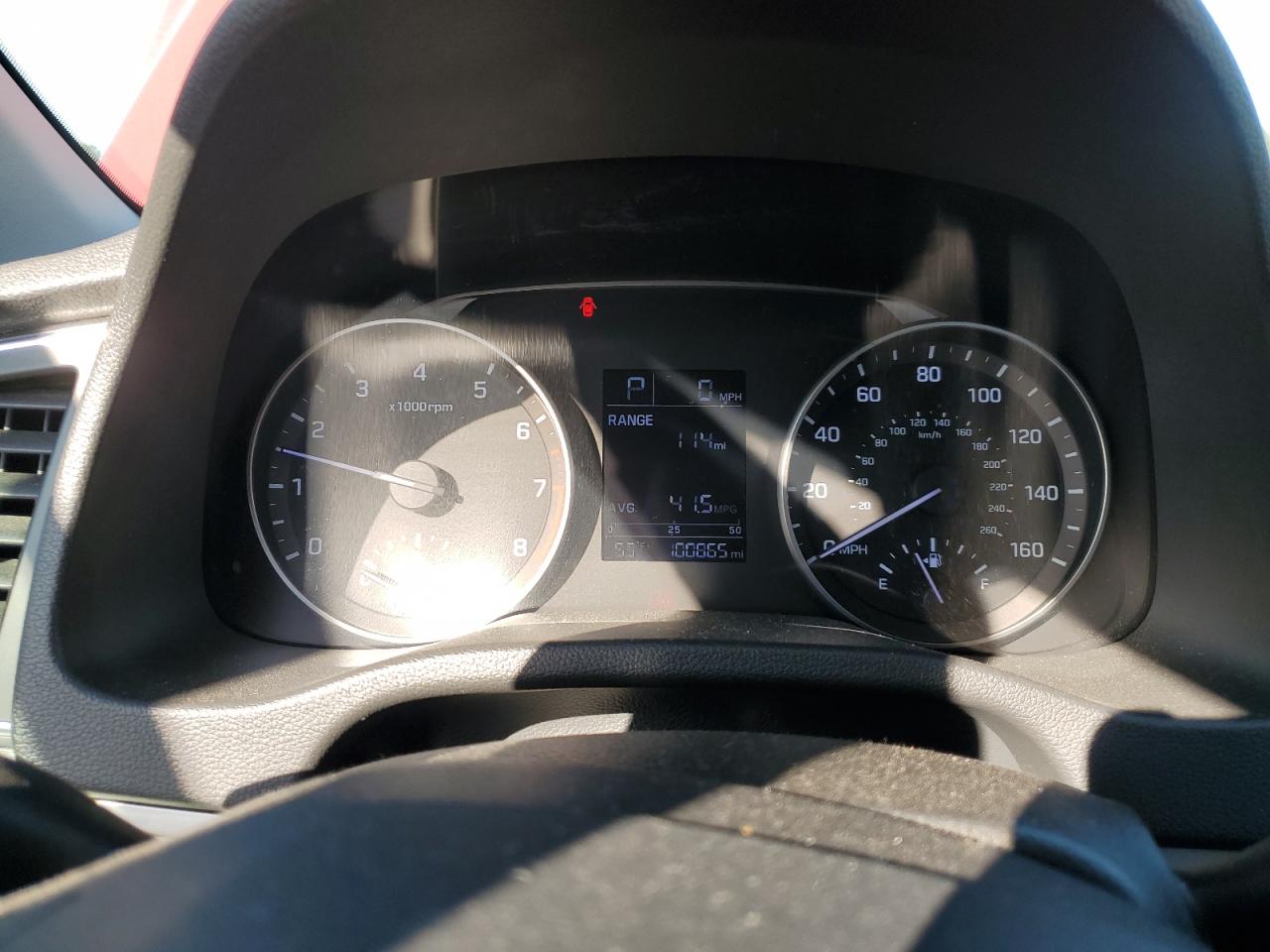 2017 Hyundai Elantra - Image 9