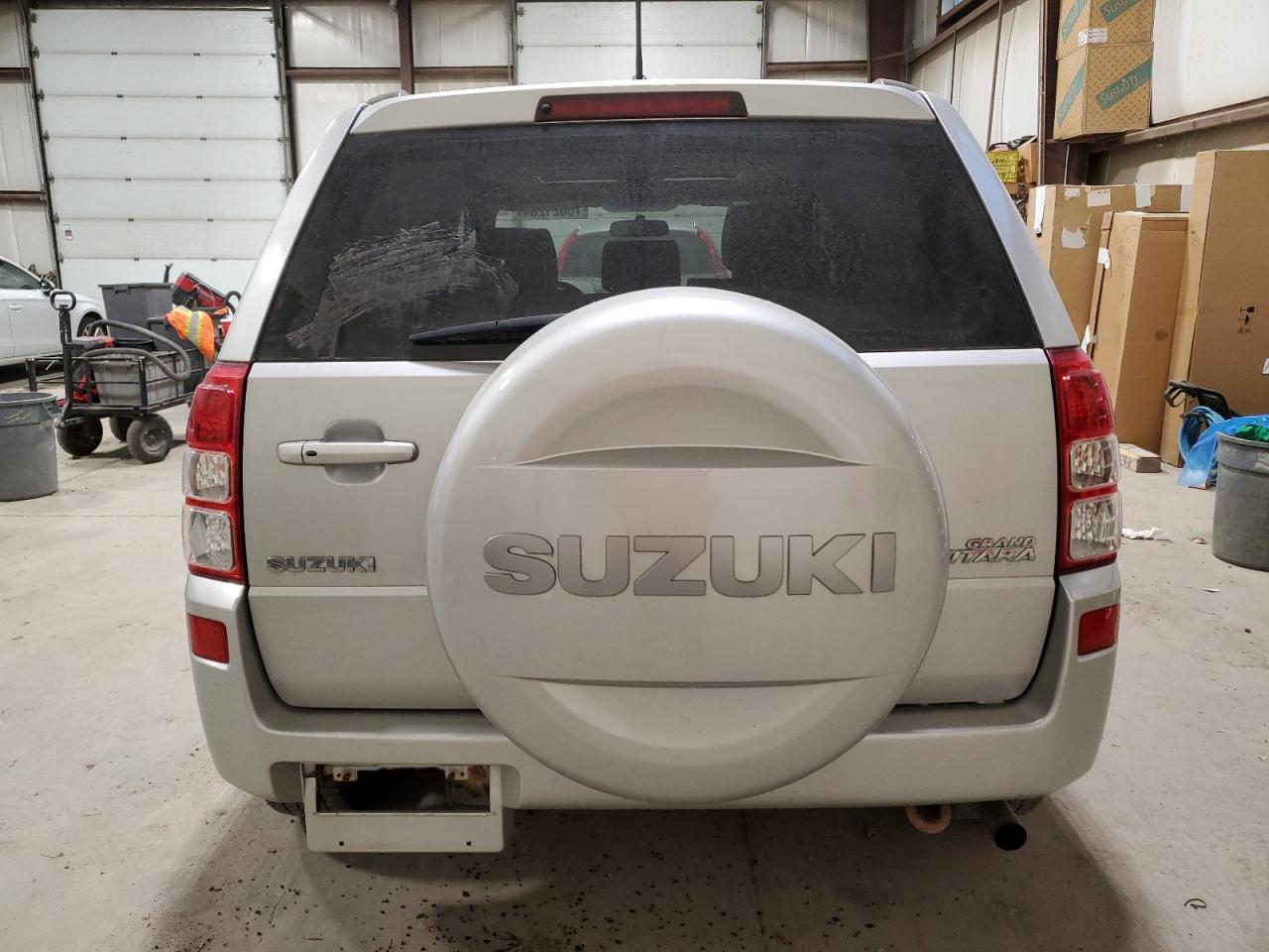 2011 Suzuki Grand Vitara - Image 6