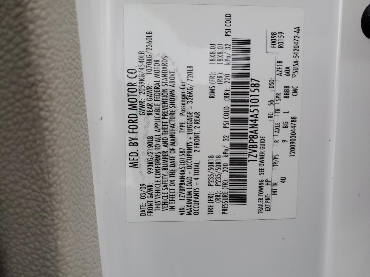 2010 Ford Mustang - Image 14