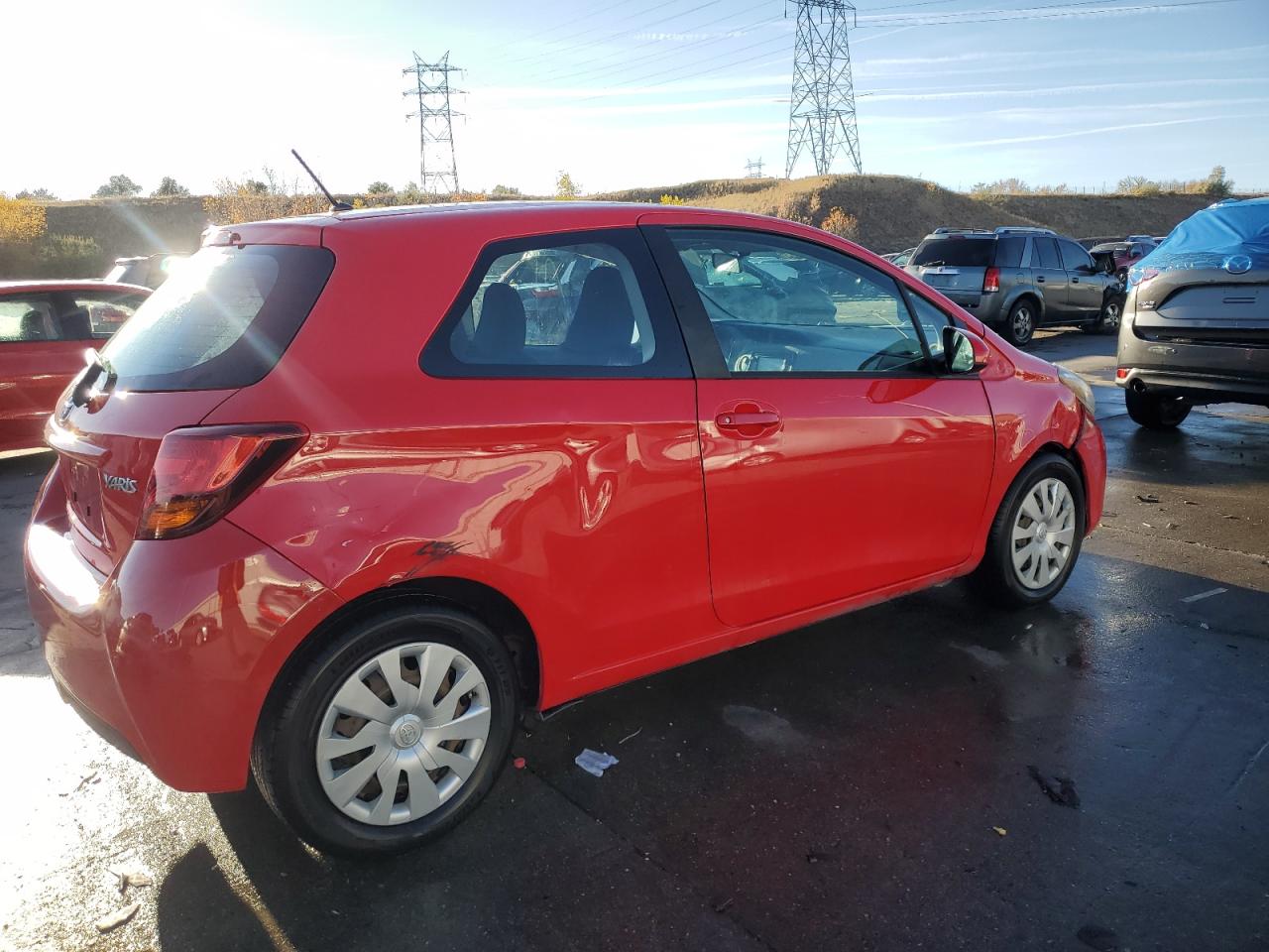 2015 Toyota Yaris - Image 3