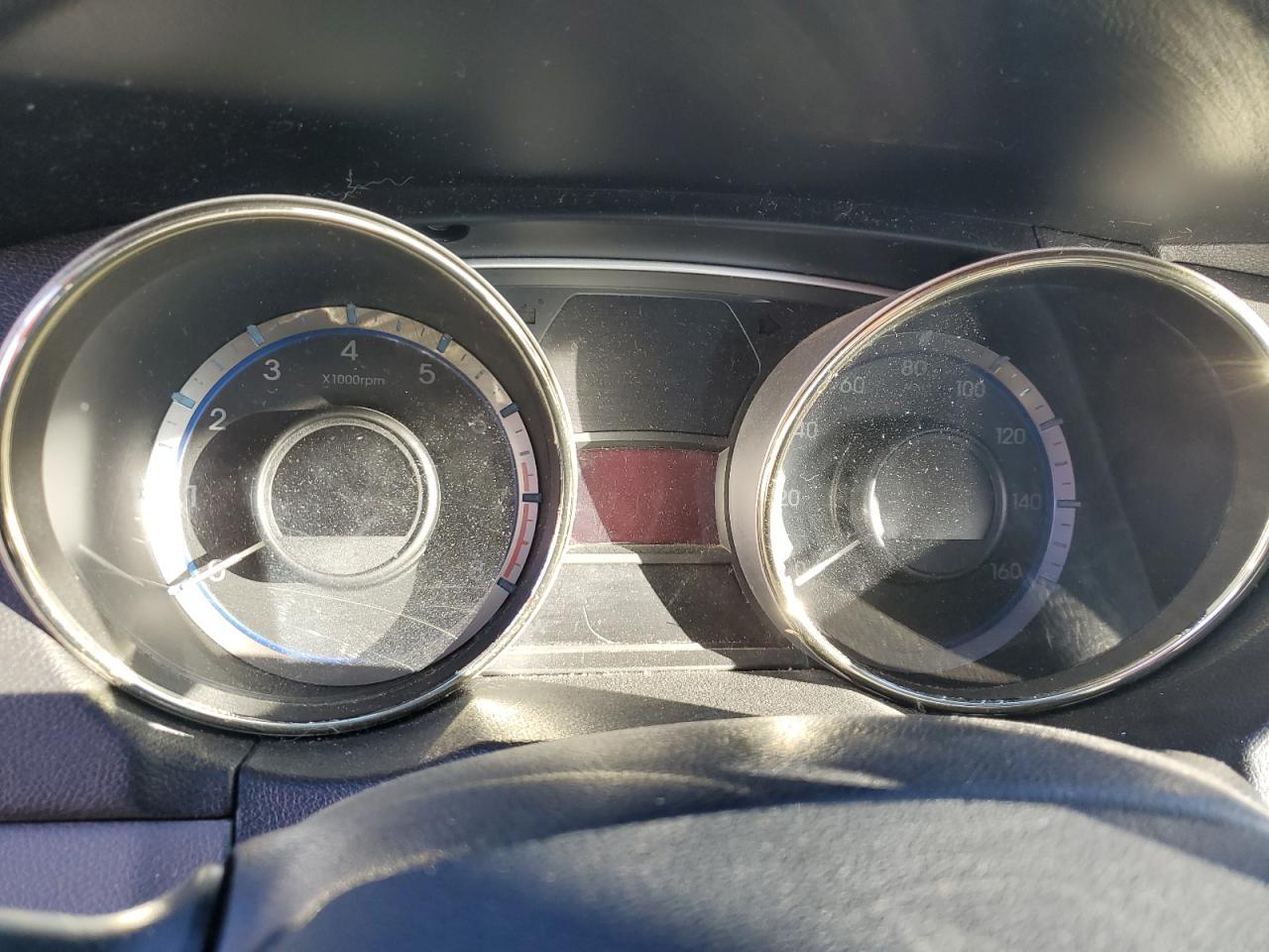 2013 Hyundai Sonata - Image 9