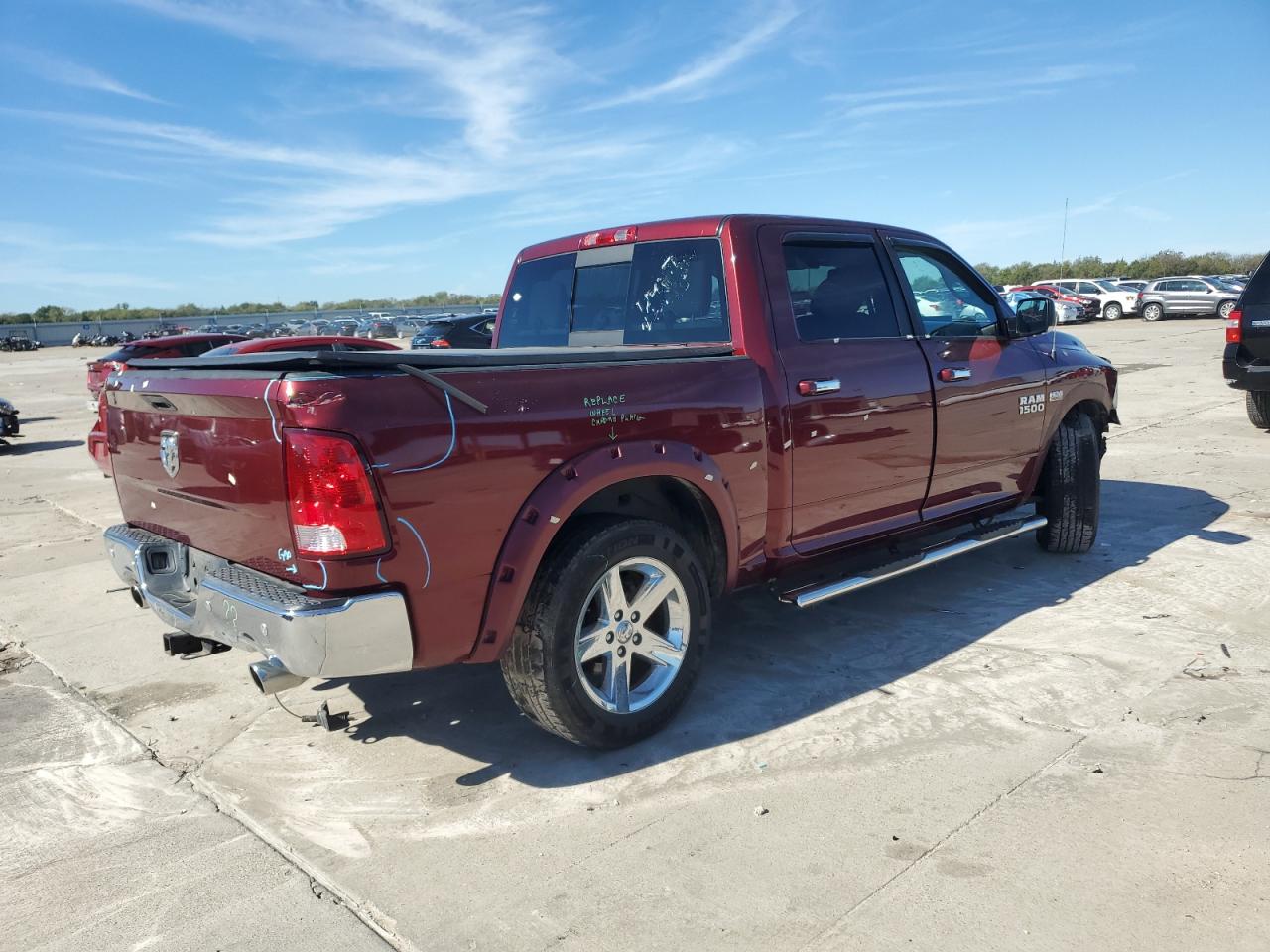 2016 RAM 1500 - Image 3