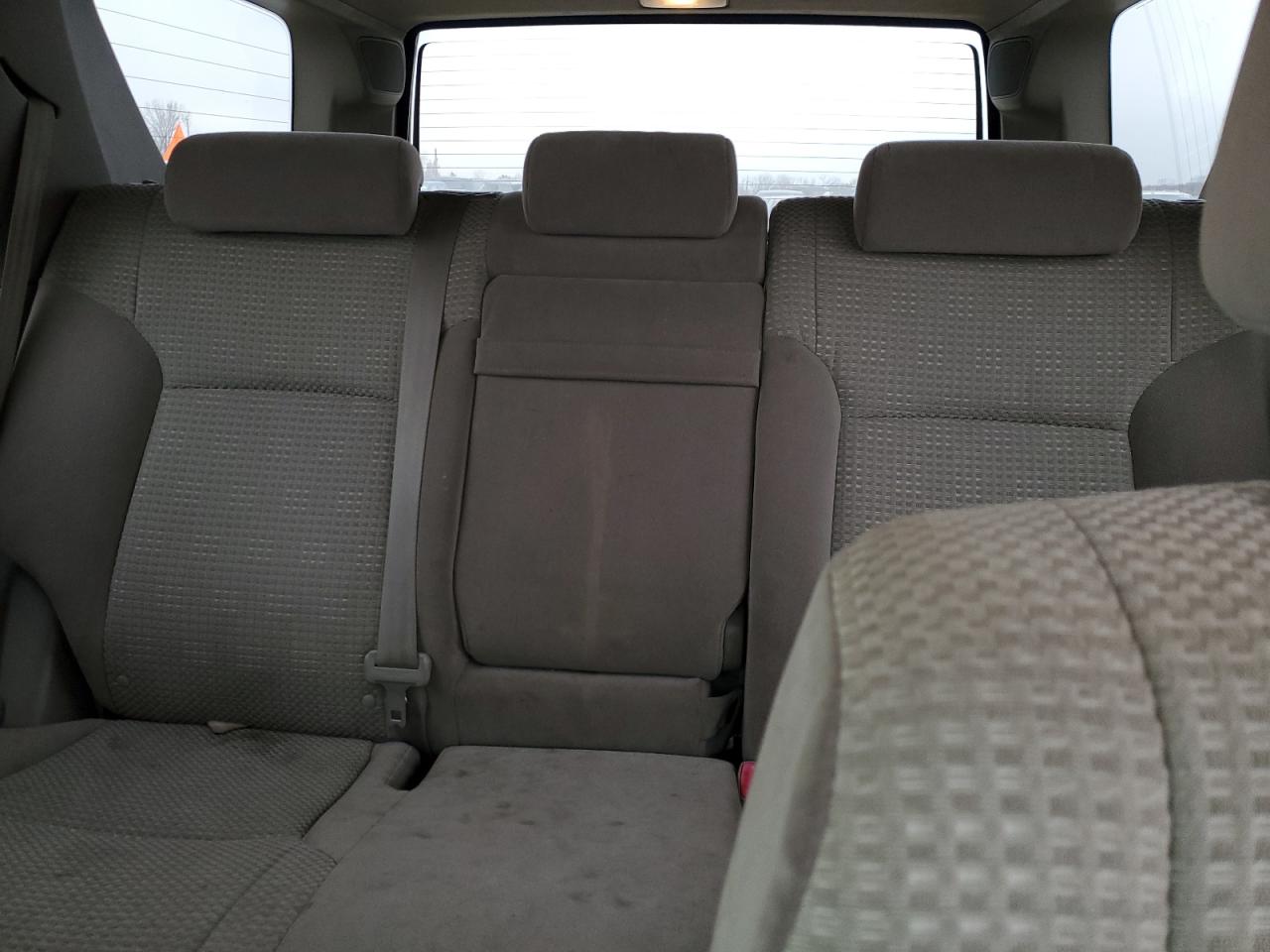 2005 Toyota 4Runner - Image 10