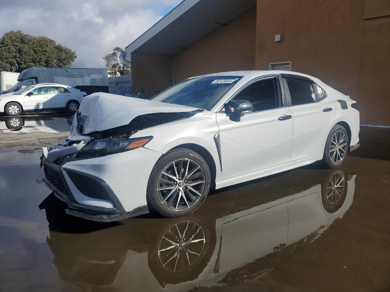 4T1T11AK7PU125625 2023 TOYOTA CAMRY - Image 1