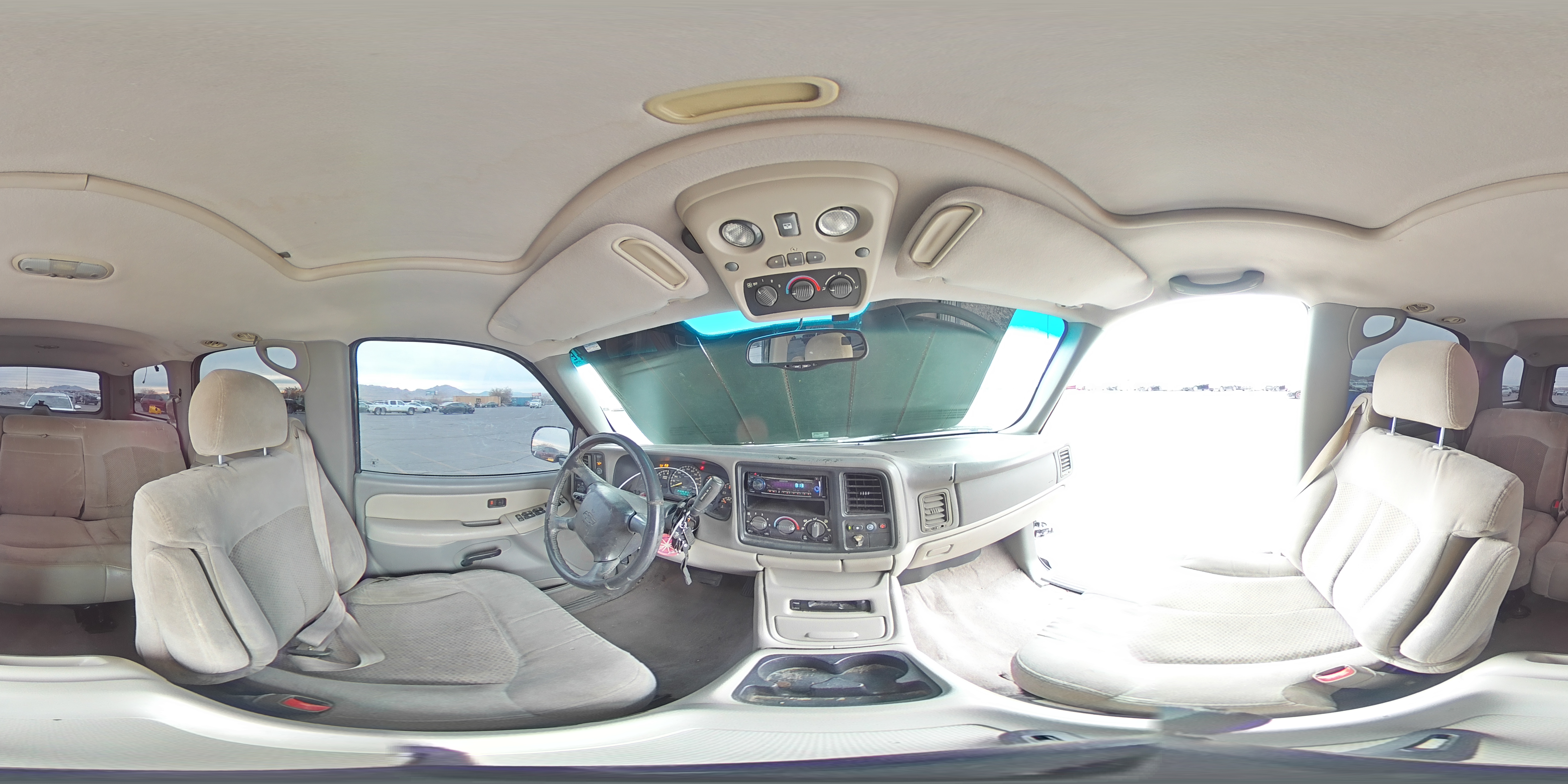 2001 Chevrolet Tahoe - Image 13