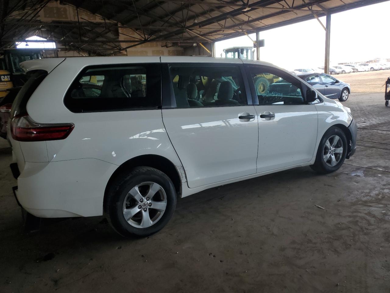 2017 Toyota Sienna VIN: 5TDZZ3DC9HS778521 Lot: 81379444