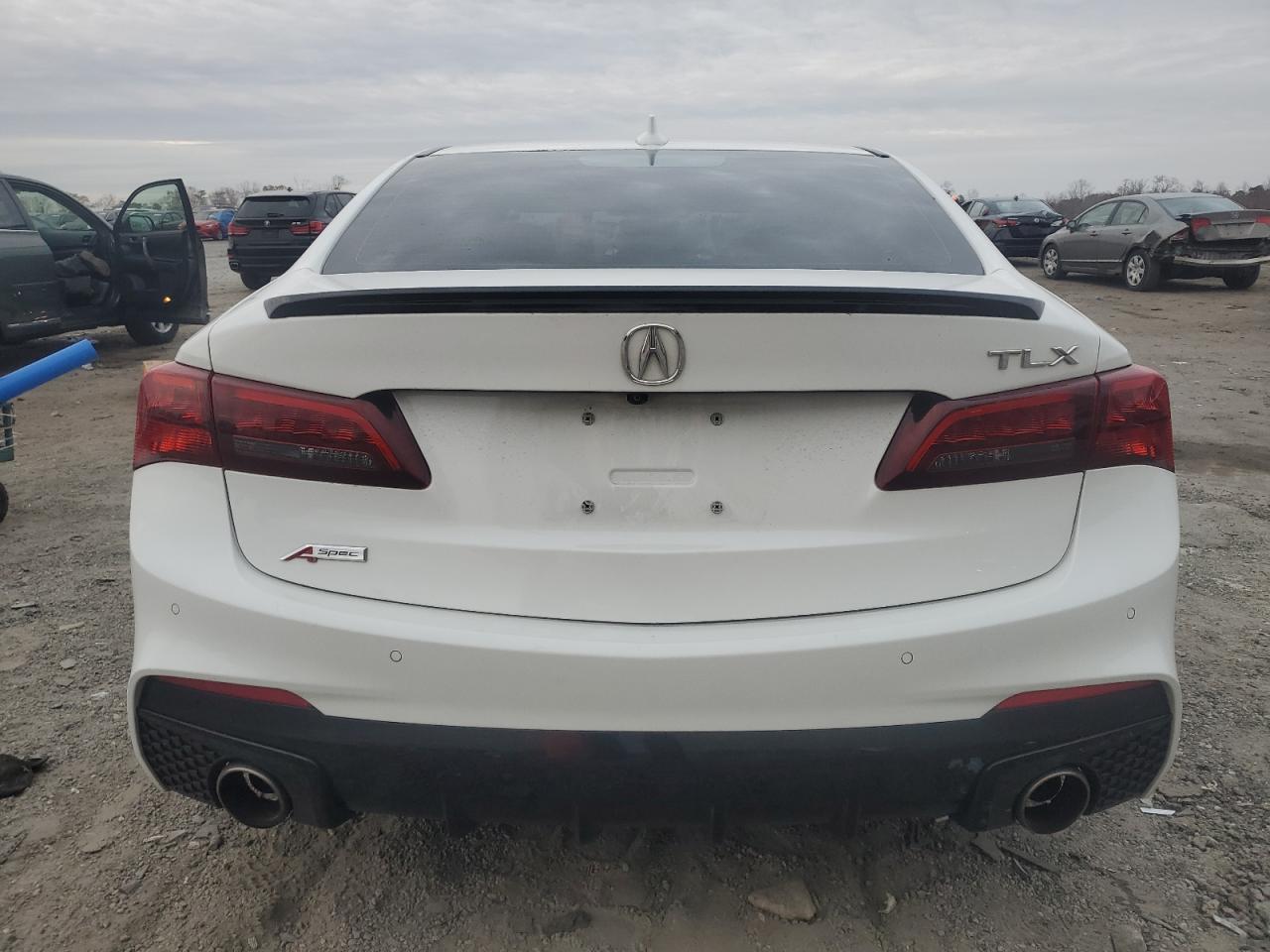 VIN 19UUB2F60JA001150 2018 ACURA TLX no.6